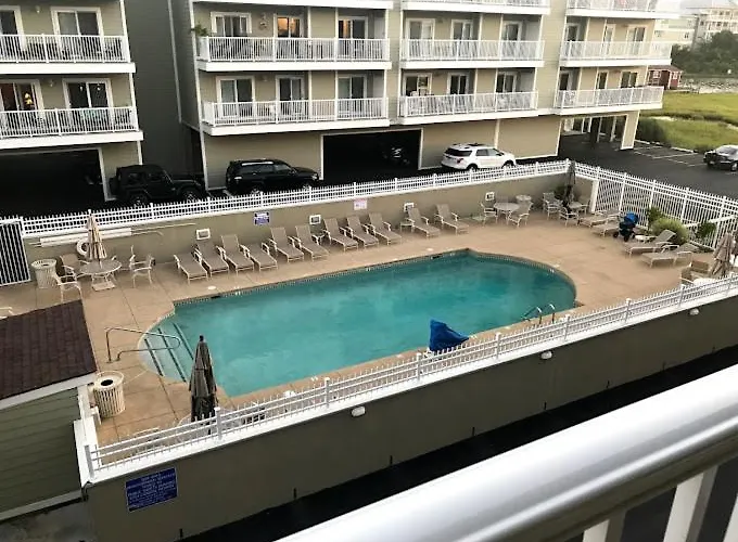 Holiday home Bayfront 2 Bedroom On 72nd Street With Private Balcony And Sunset Views Ocean City