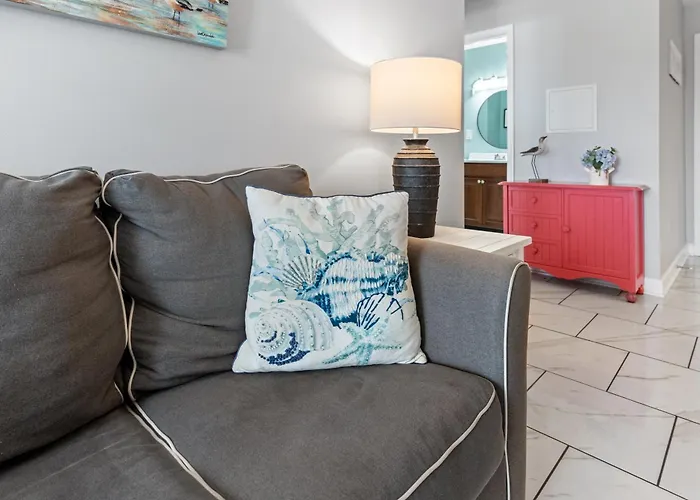 Bayfront 2 Bedroom On 72nd Street With Private Balcony And Sunset Views Сasa de vacaciones