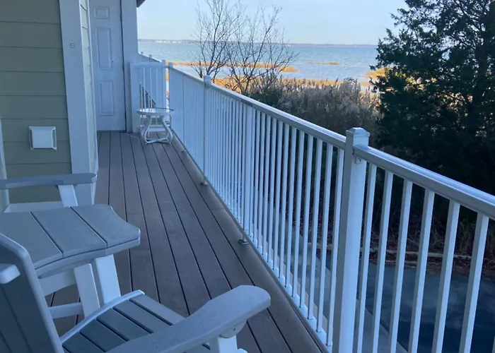 Bayfront 2 Bedroom On 72nd Street With Private Balcony And Sunset Views Ocean City